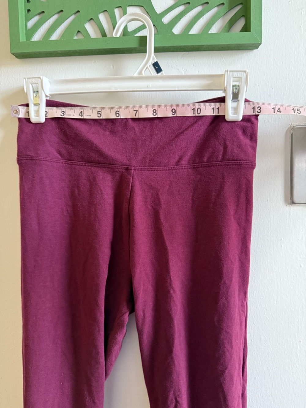 Victoria Sport Strappy Lattice Mesh Leggings Plum Purple M - Picture 7 of 8